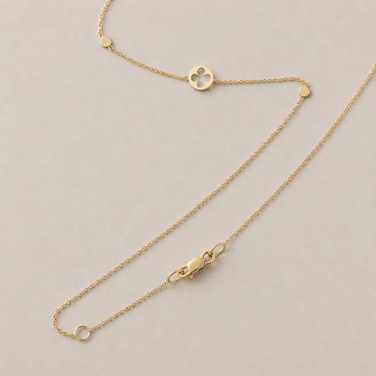 Clover & Disc Necklace 9ct Yellow Gold