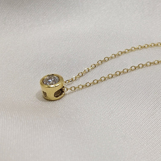 Diamond Rubover Pendant 18ct Yellow Gold