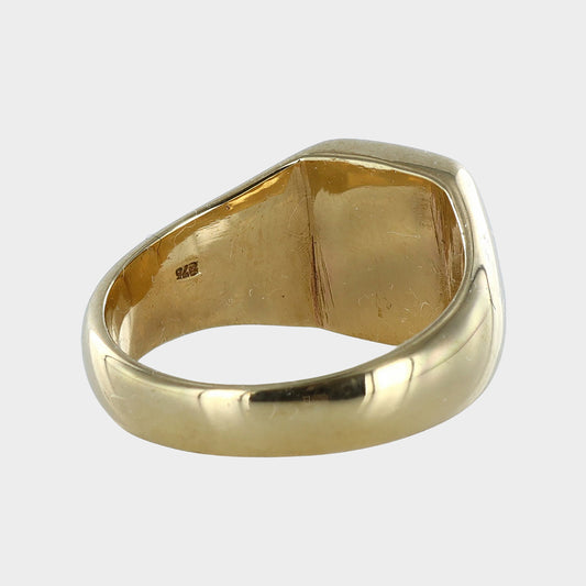 Cushion-Shaped Diamond Signet 9ct Yellow Gold