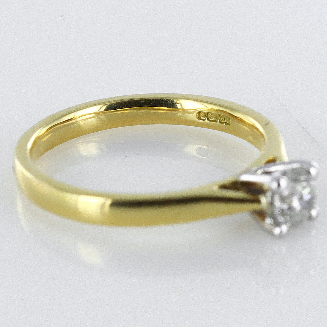 Tapered Diamond Engagement Ring 18ct Yellow Gold