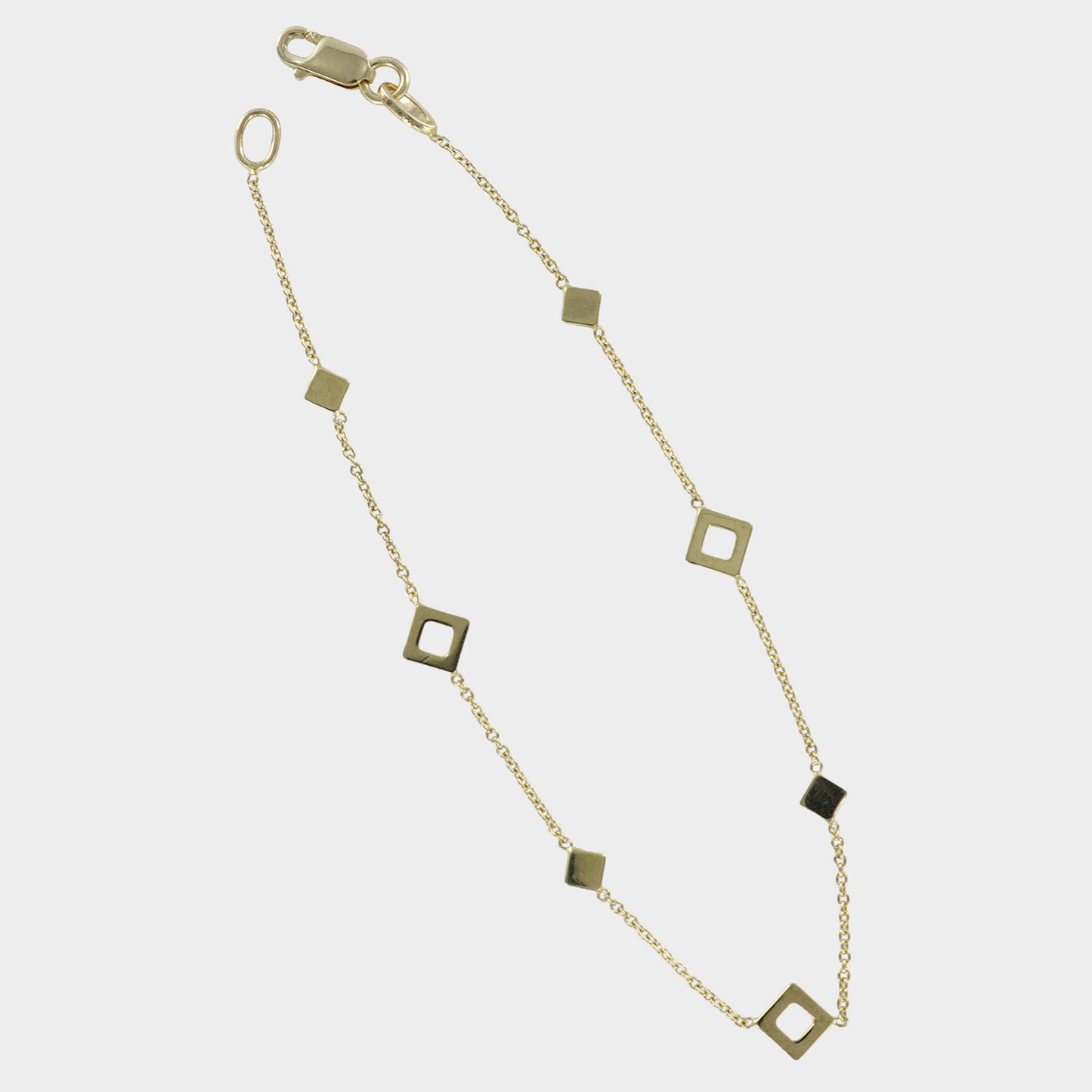 Minimalist Gold Diamond-Shaped Link Bracelet