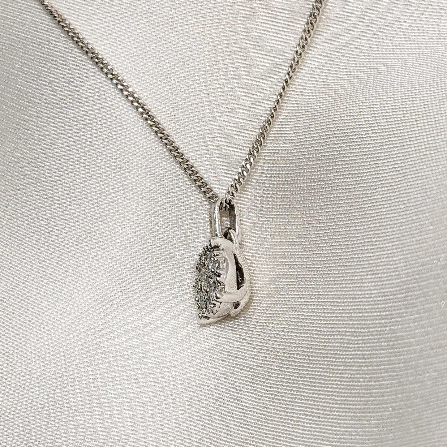 Round Diamond Cluster Pendant 9ct White Gold