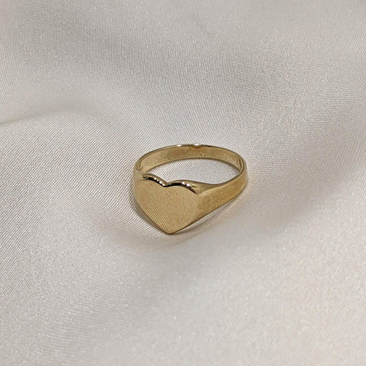 Heart-Shape Signet 9ct Yellow Gold