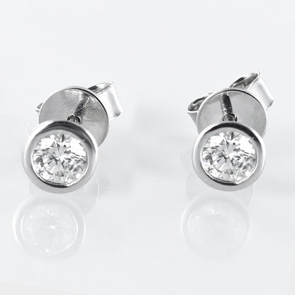 Rubover-Set Diamond Studs
