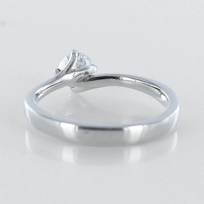 Diamond Solitaire Twist Engagement Ring