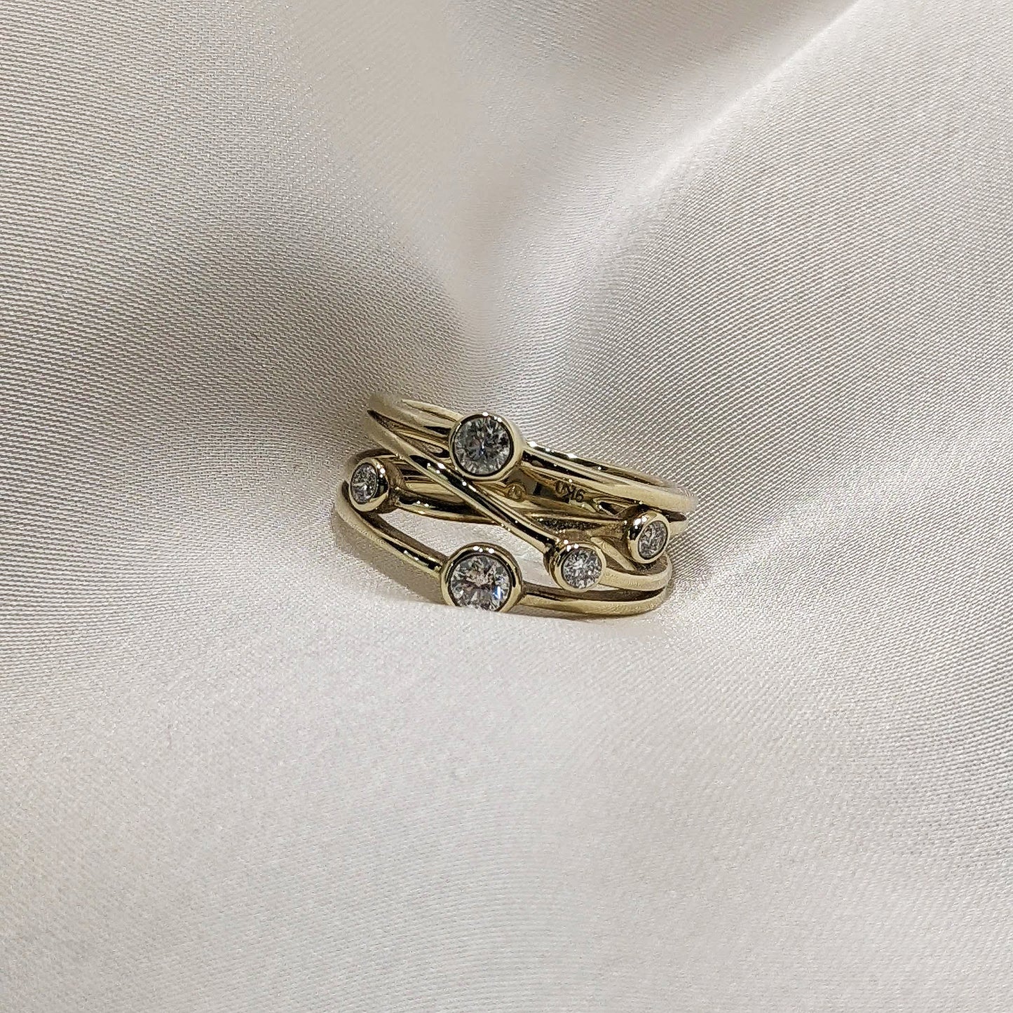 Diamond Bubble 9ct Yellow Gold Ring