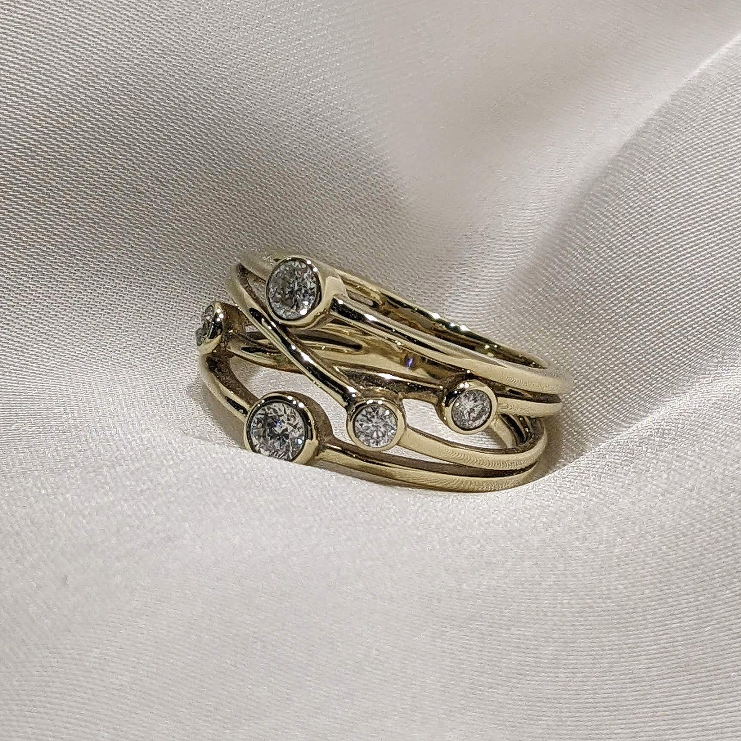 Diamond Bubble 9ct Yellow Gold Ring