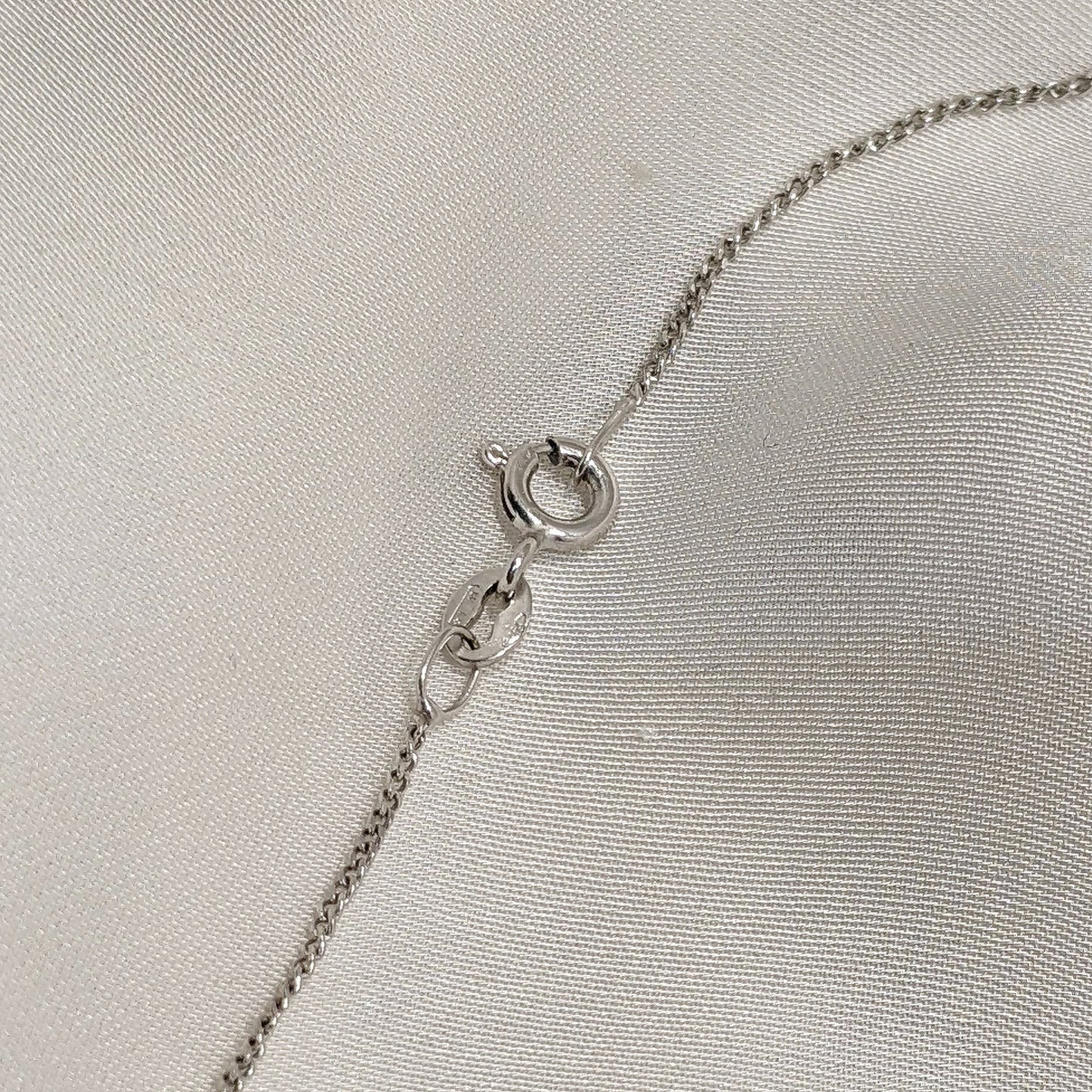 Diamond Star Pendant 18ct White Gold