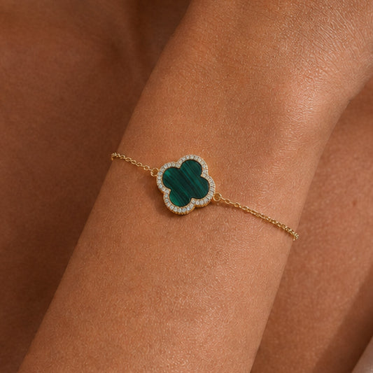 Star Jewellers Mala Clover Bracelet worn on the wrist with green malachite clover centre