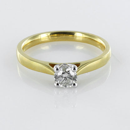 Tapered Diamond Engagement Ring 18ct Yellow Gold