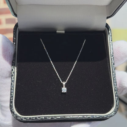 0.26ct Round Brilliant-Cut Lab-Grown Diamond Solitaire Pendant